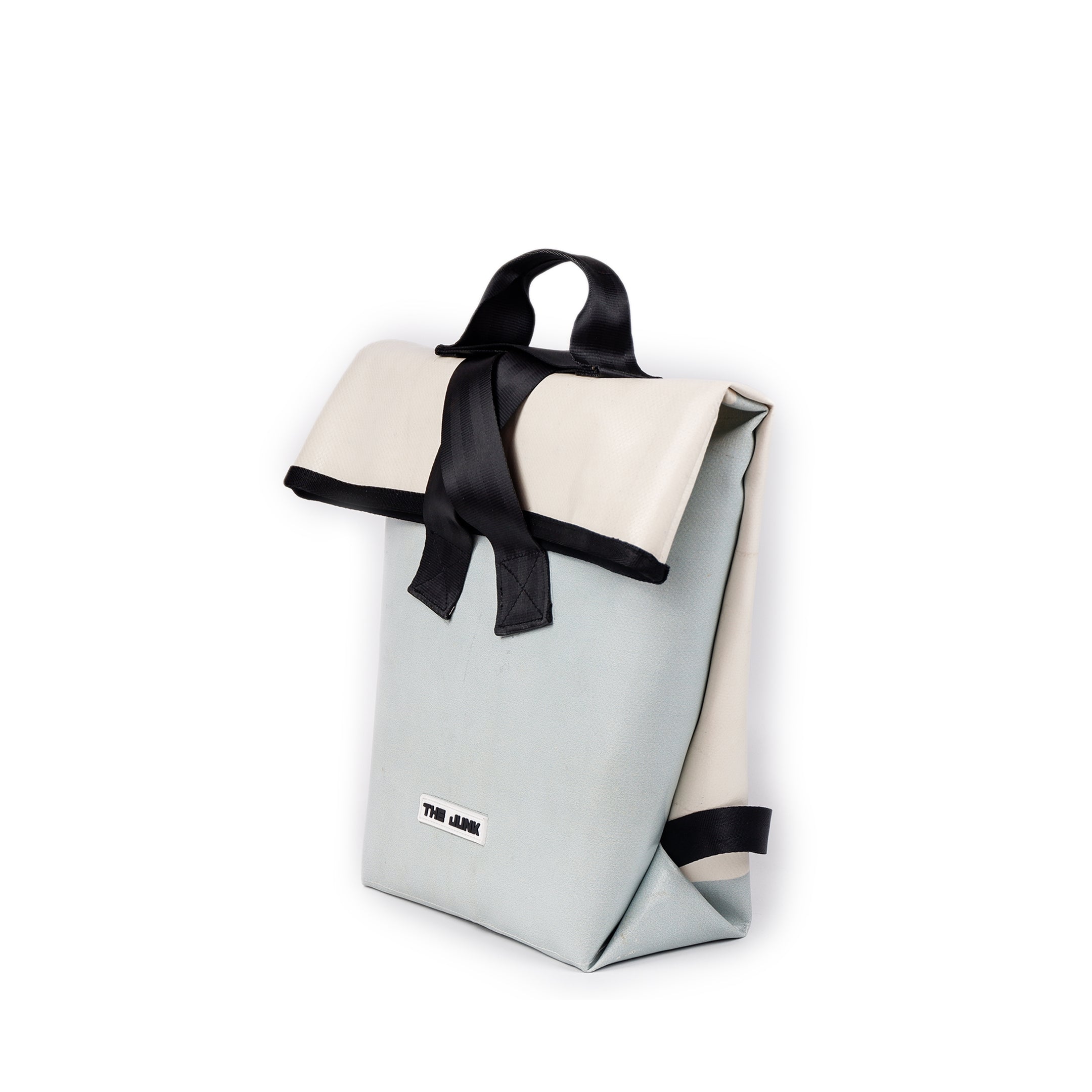 J-School | 003 - Backpack