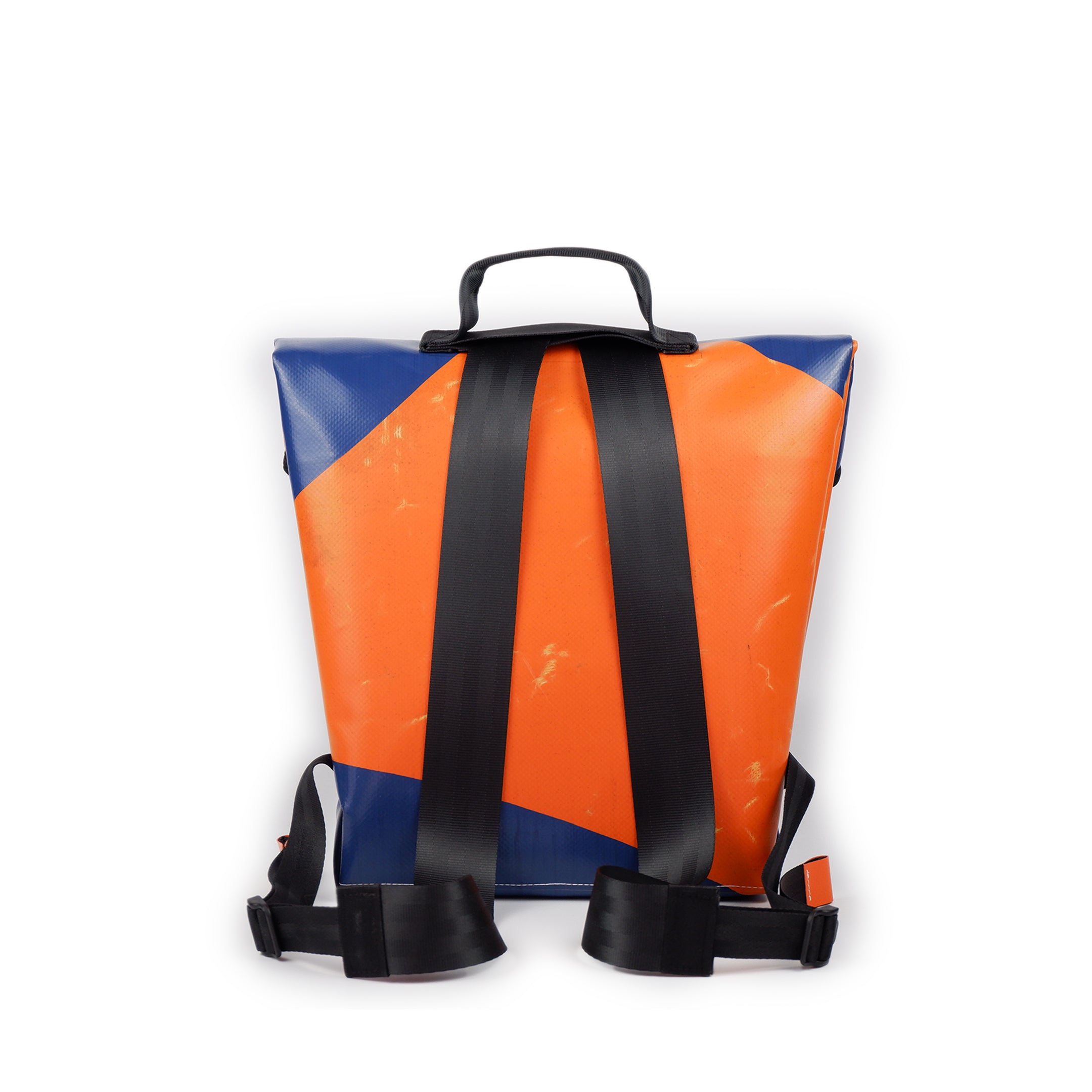 J-School | 007 - Backpack